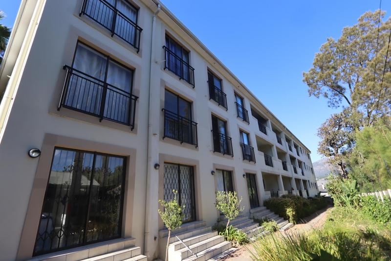 To Let 1 Bedroom Property for Rent in Rondebosch Western Cape
